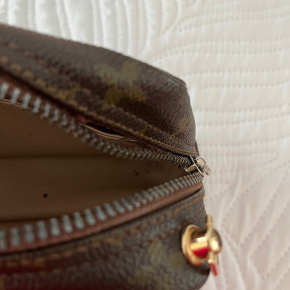 Louis Vuitton Dark Brown Monogram Pouch - Picture 6 of 10